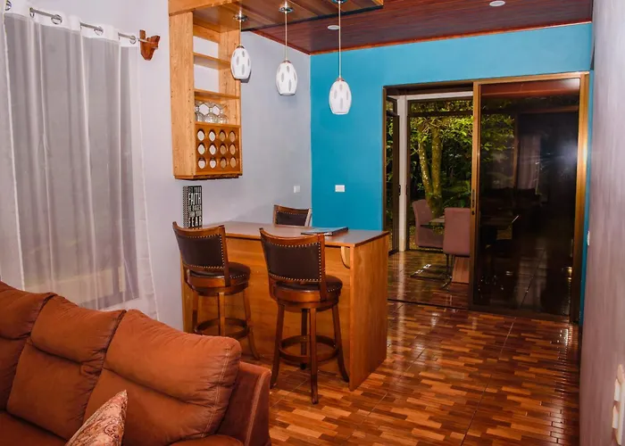 Quiet Miravalles Volcano With Pool Apartment
